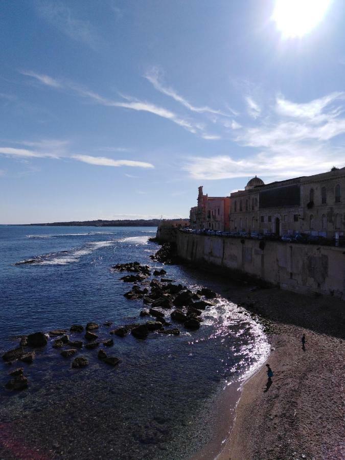 Ortigia Spartan House 2 Syracuse Exterior photo